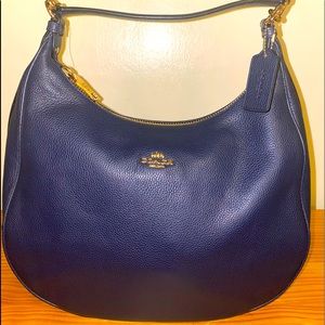 NWT COACH HOBO NAVY BLUE PEBBLED THICK LEATHER HANDBAG! HARD TO FIND!